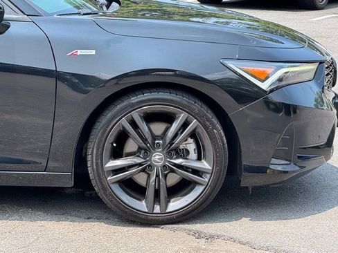 Used 2023 Acura Integra A-Spec image 12