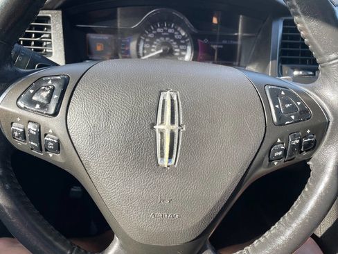 Used 2014 Lincoln MKS AWD w/ Equipment Group 101A image 76