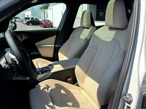 New 2026 BMW X3 xDrive30 w/ Premium Package image 9