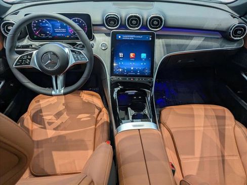 Used 2025 Mercedes-Benz C 300 4MATIC Sedan image 15