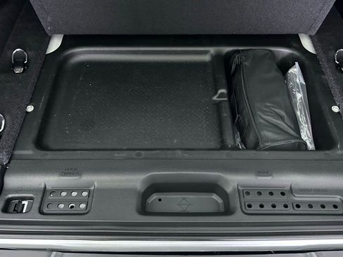 New 2025 Jeep Wrangler Unlimited Rubicon 392 image 16