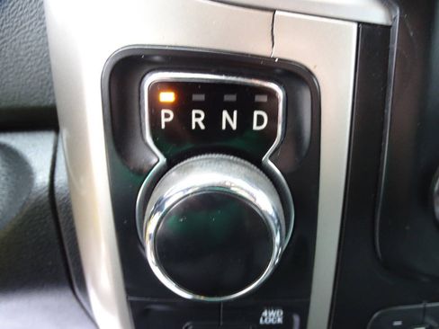 Used 2016 RAM 1500 4x4 Crew Cab Outdoorsman image 24