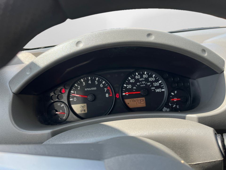 Used 2020 Nissan Frontier SV AWD/4WD image 11