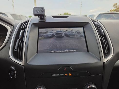 Used 2020 Ford Edge SEL FWD image 36