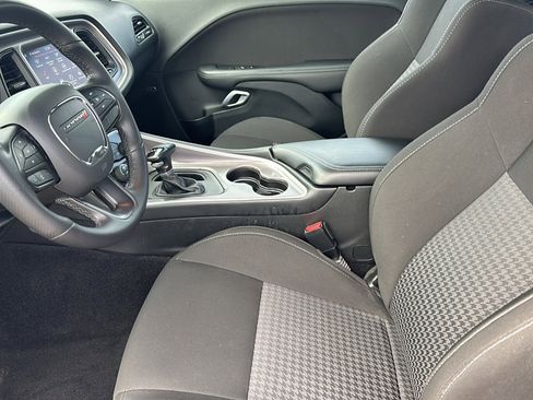 Used 2022 Dodge Challenger GT w/ Blacktop Package image 13