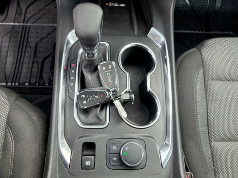 Certified 2023 Chevrolet Traverse LT image 15