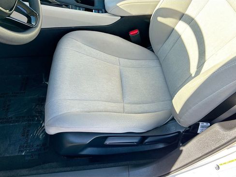 Certified 2024 Honda Accord LX image 18
