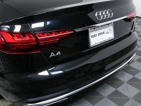 Used 2021 Audi A4 2.0T Premium image 32