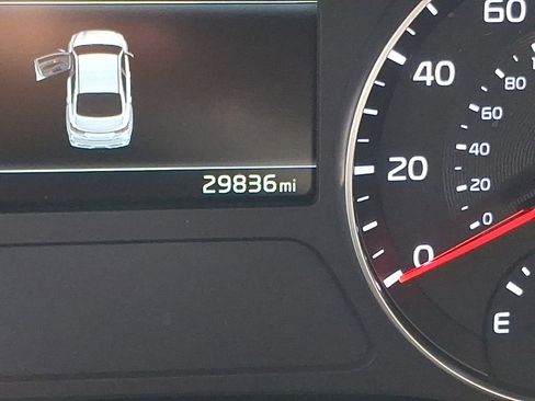 Used 2023 Kia Forte LXS w/ LXS Technology Package FWD image 23