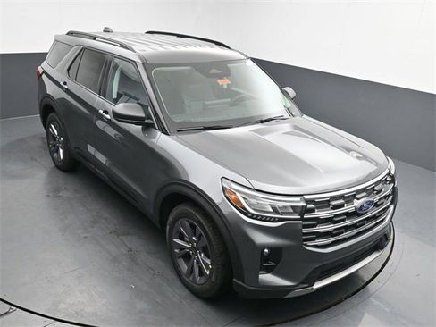New 2026 Ford Explorer Active w/ Active Comfort Package image 20