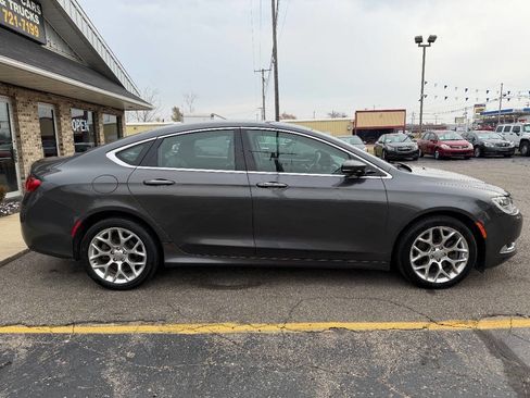 Used 2015 Chrysler 200 C image 2