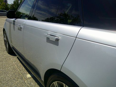 Used 2023 Land Rover Range Rover SE AWD/4WD image 34