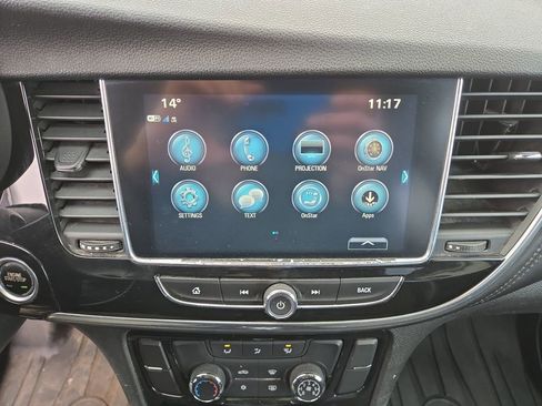 Used 2020 Buick Encore Preferred image 20