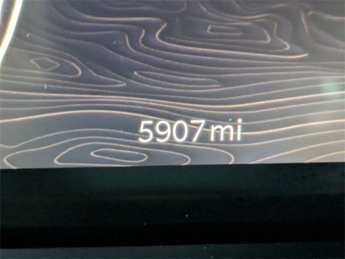 Used 2025 Jeep Grand Cherokee L Limited w/ Luxury Tech Group II image 33