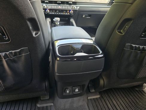 Used 2024 Kia Telluride SX Prestige X-Pro AWD/4WD image 24