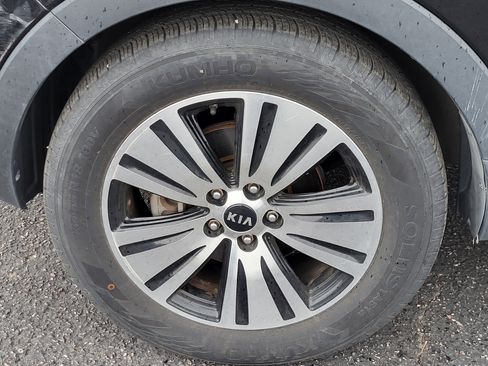 Used 2015 Kia Sportage EX image 18