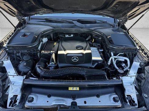 Used 2019 Mercedes-Benz GLC 300 4MATIC image 23