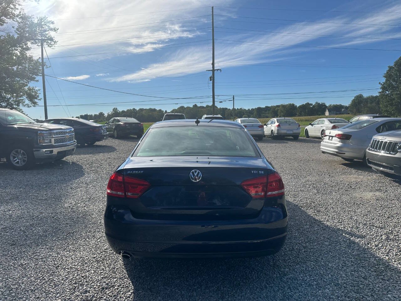 Used 2013 Volkswagen Passat TDI SE FWD image 4