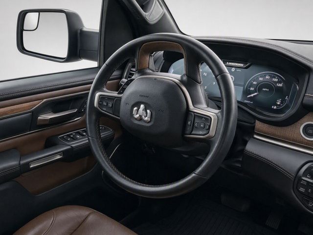 Used 2023 RAM 1500 Limited AWD/4WD image 19