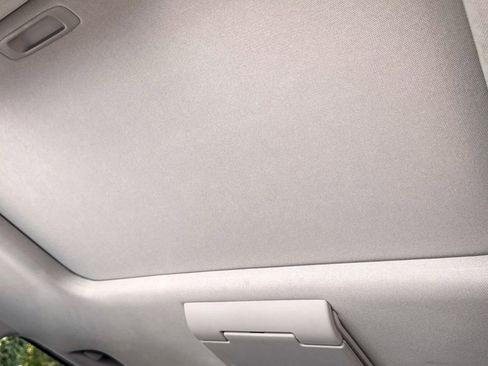 Used 2017 GMC Yukon XL SLT w/ Open Road Package image 22