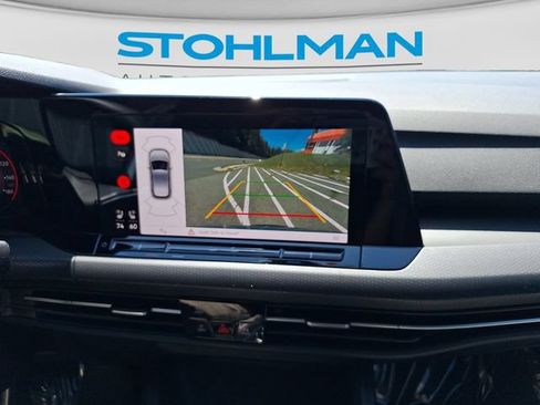 Certified 2022 Volkswagen GTI Autobahn FWD image 16