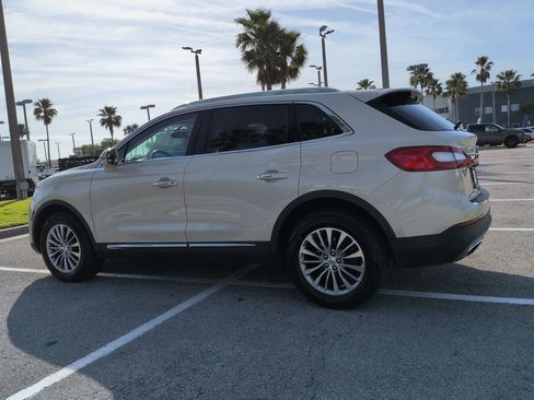 Used 2018 Lincoln MKX Select image 6