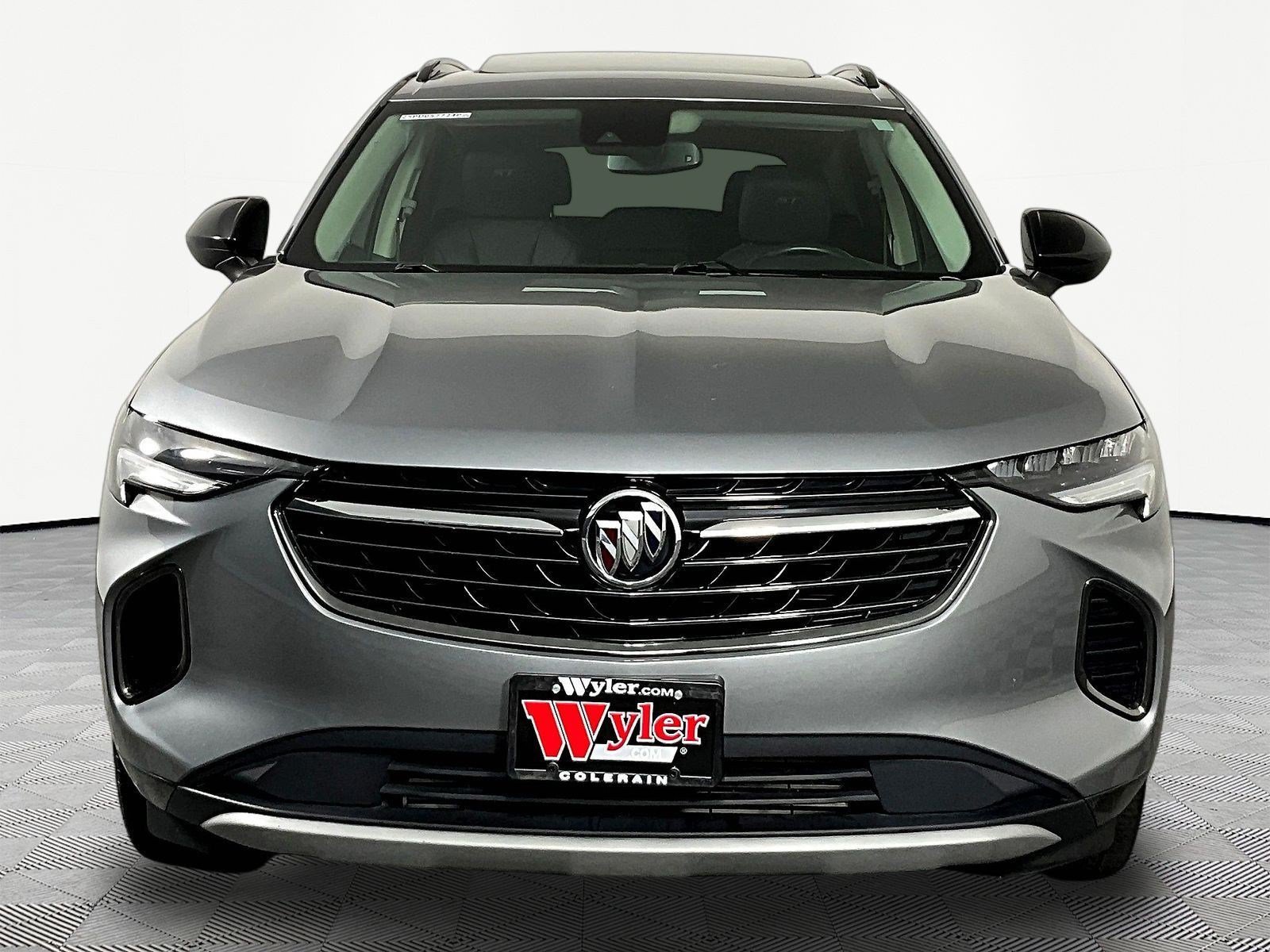 Used 2023 Buick Envision Essence w/ Sport Touring Package FWD image 2