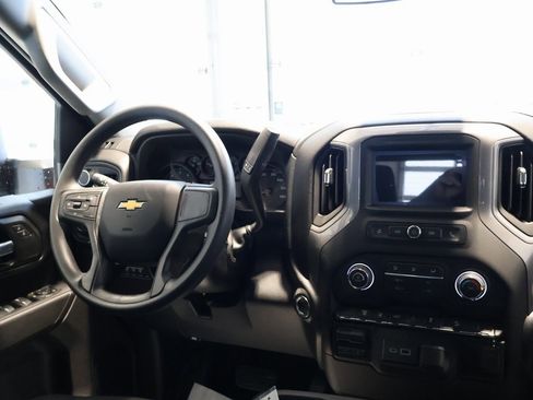 New 2026 Chevrolet Silverado 3500 W/T image 27