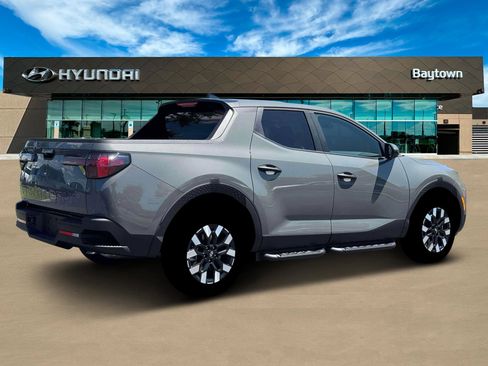 New 2026 Hyundai Santa Cruz SE FWD image 8