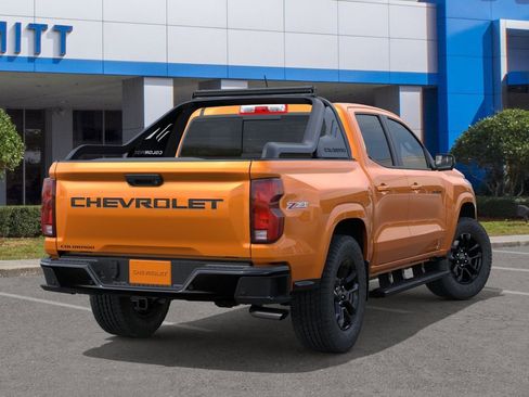 New 2026 Chevrolet Colorado Z71 w/ Midnight Edition AWD/4WD image 4
