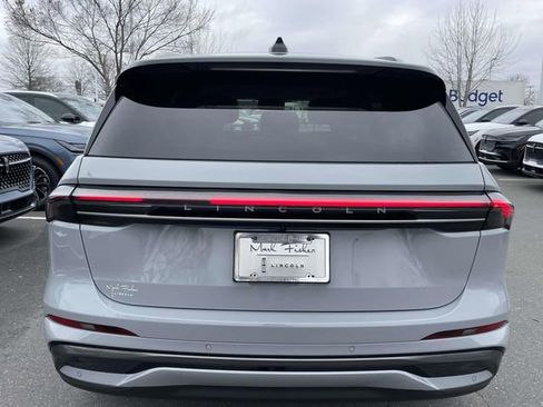 New 2026 Lincoln Nautilus Reserve image 31