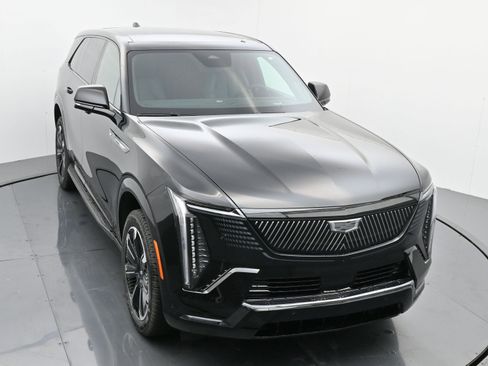 New 2025 Cadillac Escalade IQ Sport 2 image 30