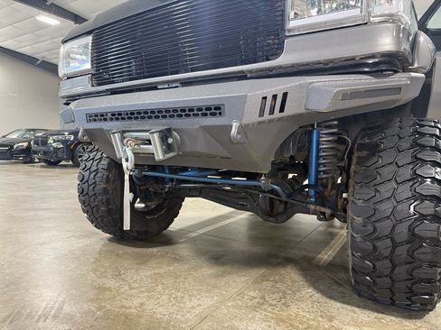 Used 1989 Ford Bronco Custom image 22