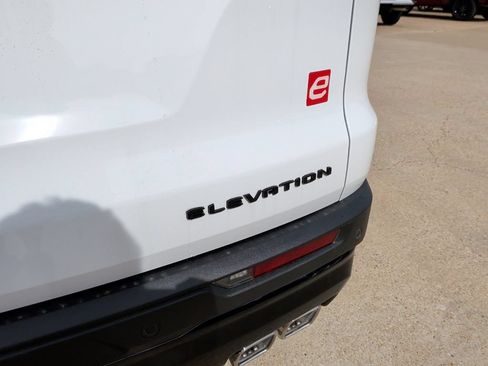 New 2026 GMC Acadia Elevation w/ Black Edition FWD image 48
