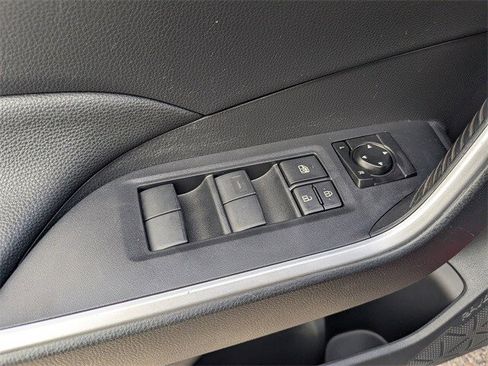 Used 2023 Toyota RAV4 LE image 32