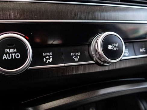 Used 2019 Honda Accord LX image 30