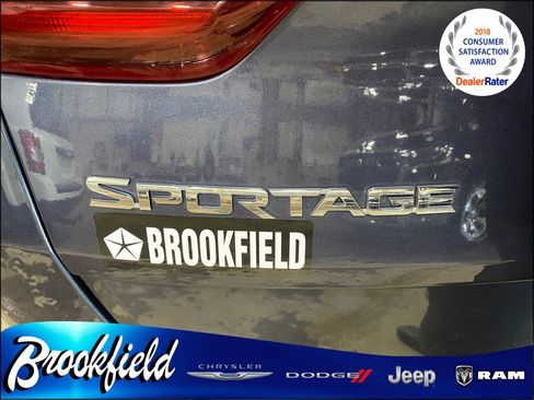 Used 2020 Kia Sportage S w/ S Sunroof Package image 12