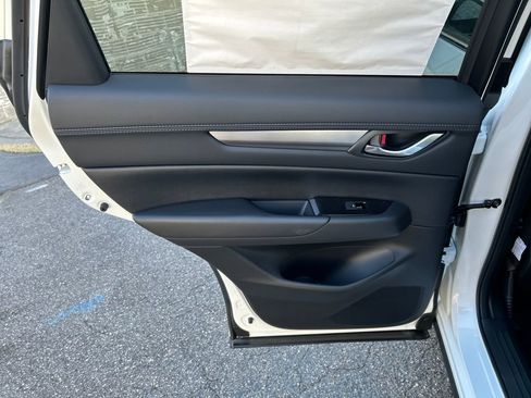 New 2025 MAZDA CX-5 AWD 2.5 S w/ Preferred Package image 23