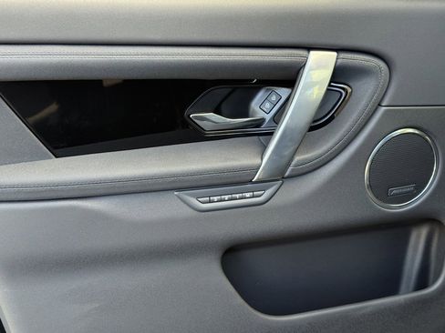 New 2025 Land Rover Discovery Sport S image 11