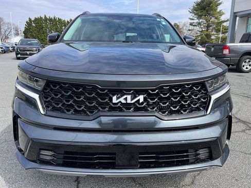 Used 2022 Kia Sorento SX image 14