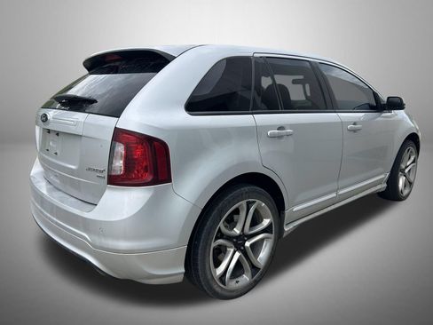 Used 2014 Ford Edge Sport w/ Driver Entry Package AWD/4WD image 4