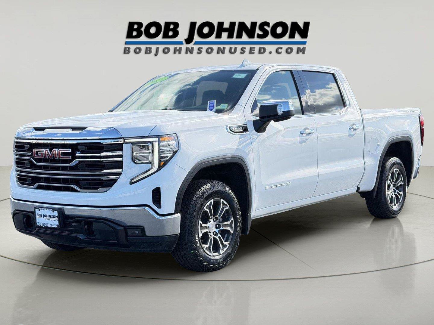 Used 2025 GMC Sierra 1500 SLT AWD/4WD image 5