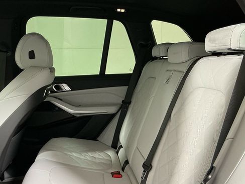 New 2026 BMW X5 xDrive40i w/ M Sport Package image 26