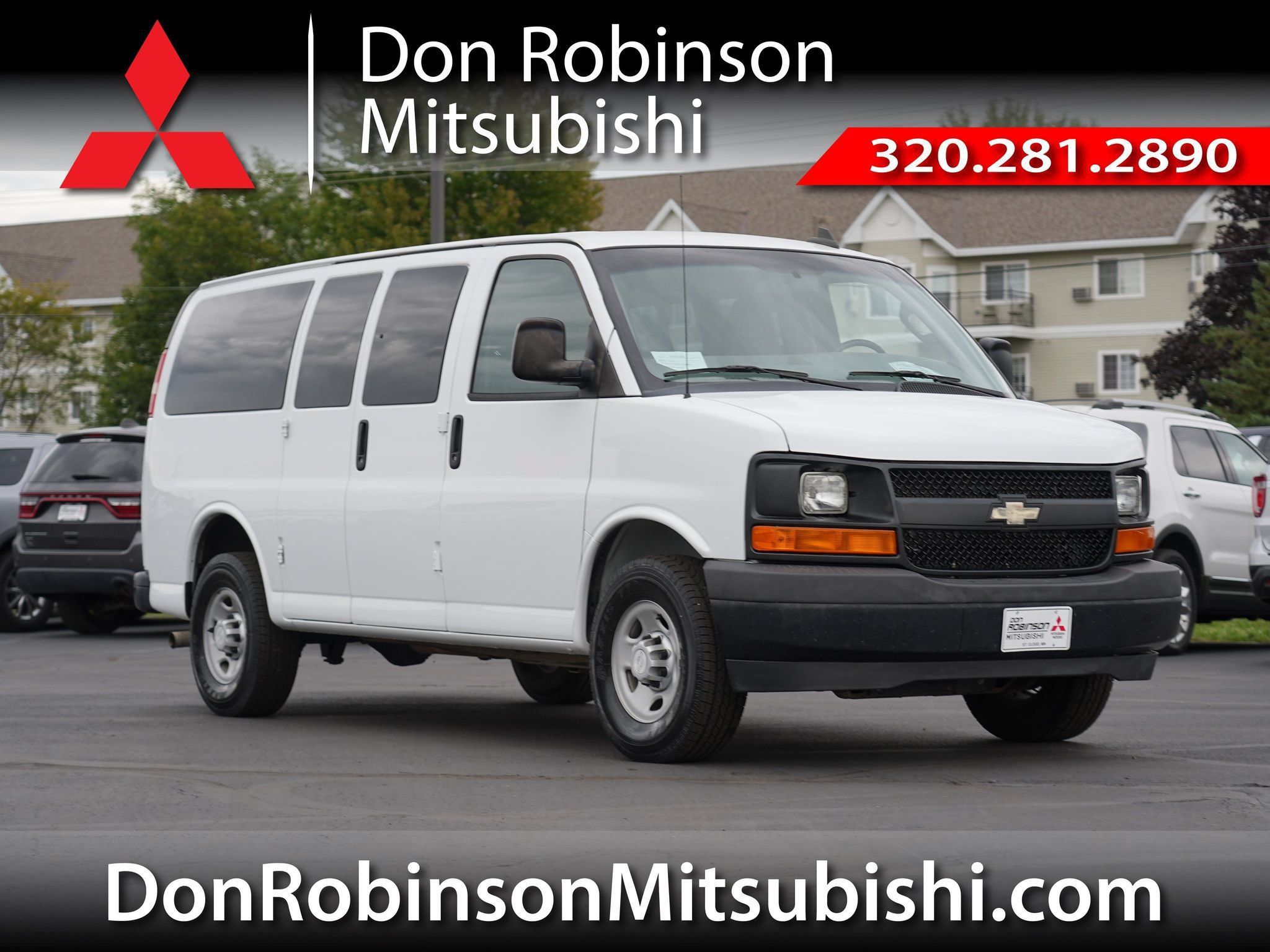 Used 2017 Chevrolet Express 2500 LS RWD image 1