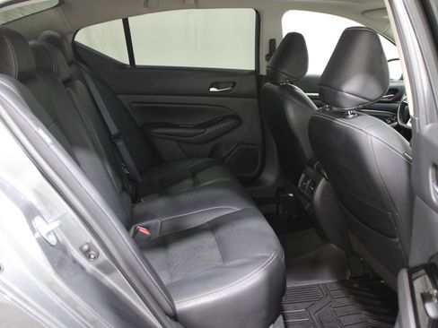 Used 2023 Nissan Altima 2.5 SL image 30