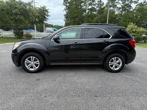 Used 2011 Chevrolet Equinox LT w/ Driver Convenience Package image 3