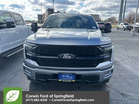 Used 2025 Ford F150 Platinum w/ FX4 Off-Road Package image 7