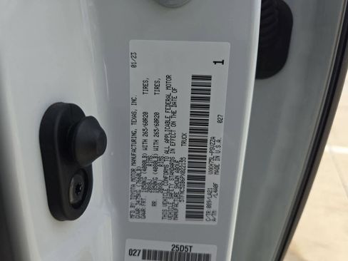 Used 2023 Toyota Tundra Platinum w/ Advanced Package image 35