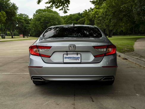 Used 2019 Honda Accord Sport image 8