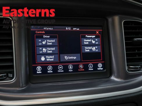 Used 2022 Dodge Charger SXT w/ Leather Interior Group image 19